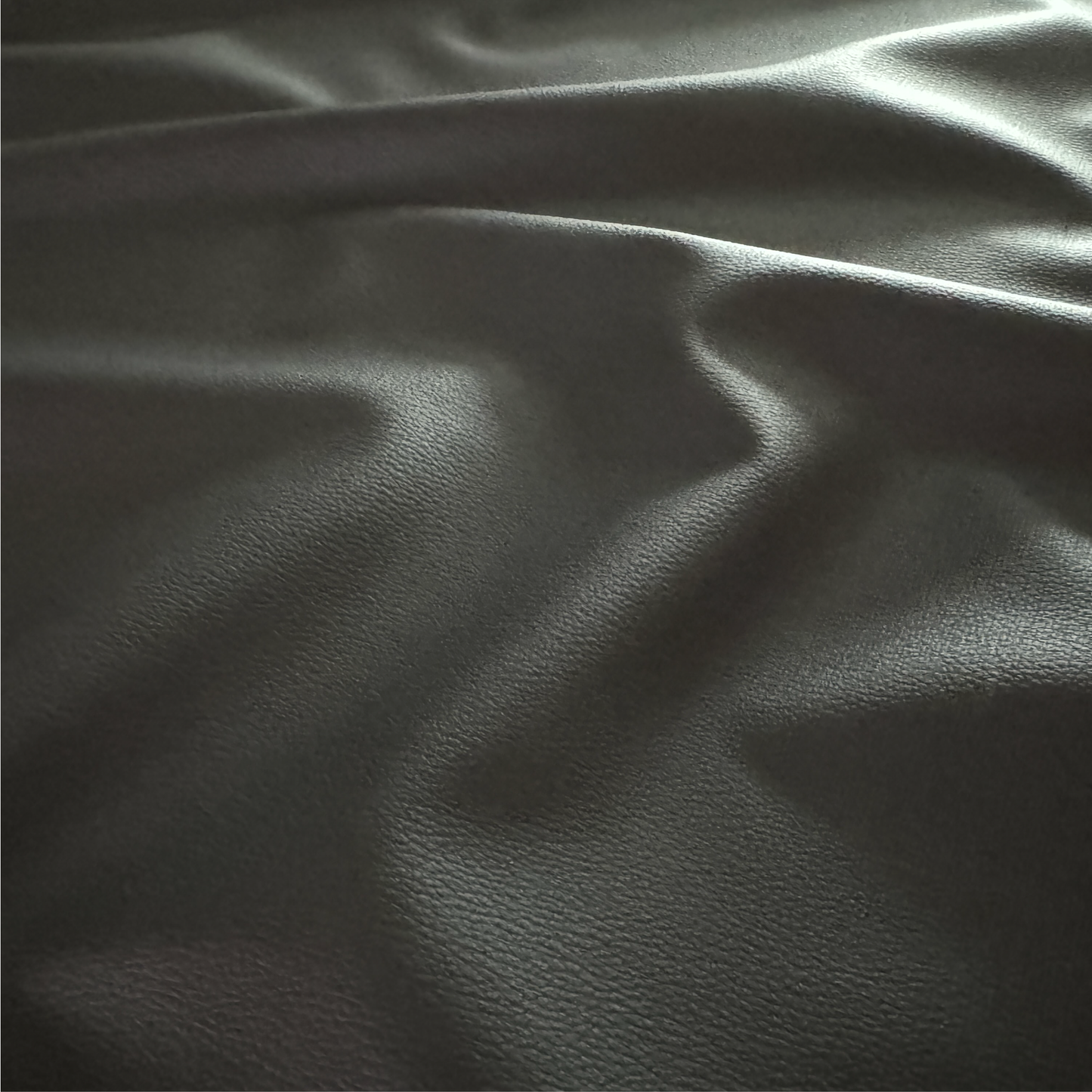 Roskin™ Pebble Leather